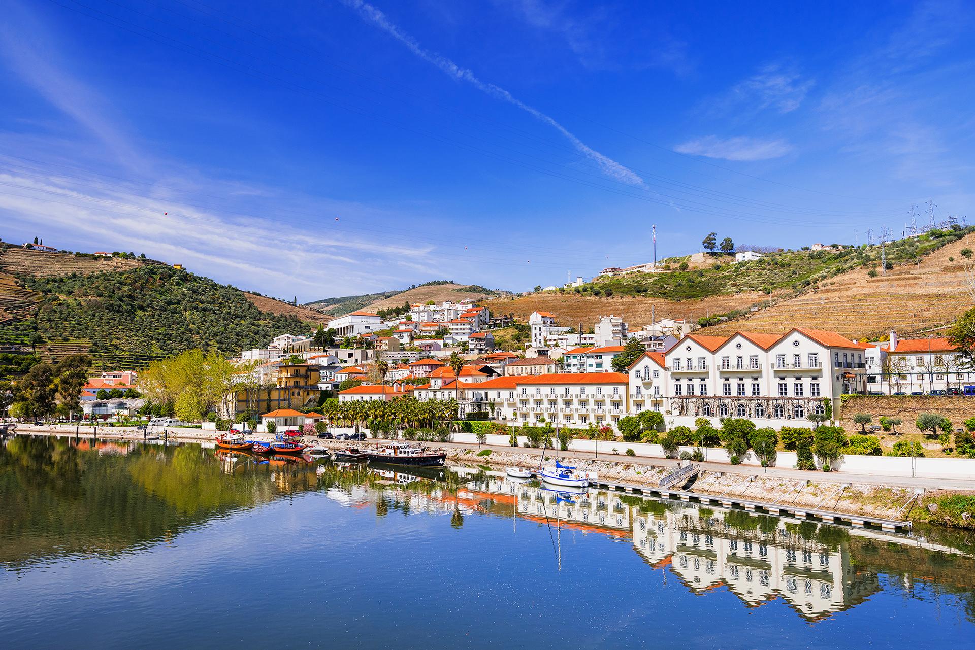 Cruzeiro R&eacute;gua - Pinh&atilde;o - R&eacute;gua com Almo&ccedil;o - 4